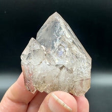 Load image into Gallery viewer, Brandenberg Quartz