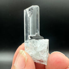 Load image into Gallery viewer, Aquamarine