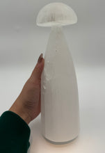 Load image into Gallery viewer, Selenite Mushroom Lamps