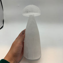 Load image into Gallery viewer, Selenite Mushroom Lamps