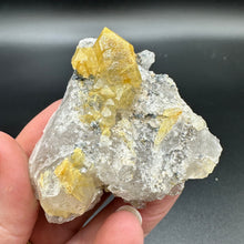 Load image into Gallery viewer, Hematite/Rutilated QuartzSmokey Quartz