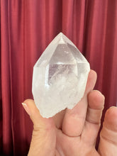 Load image into Gallery viewer, Lemurian Points