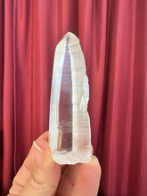 Load image into Gallery viewer, Lemurian Points