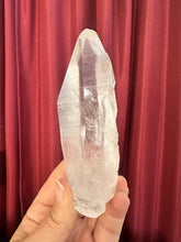 Load image into Gallery viewer, Lemurian B-quality Points
