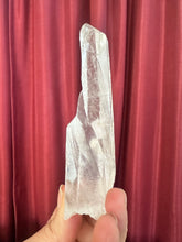 Load image into Gallery viewer, Lemurian B-quality Points