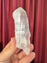 Load image into Gallery viewer, Lemurian B-quality Points