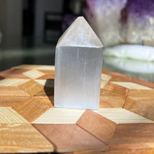 Load image into Gallery viewer, Selenite Tower - Small