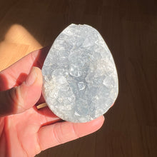 Load image into Gallery viewer, Celestite Egg
