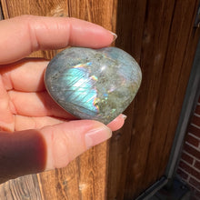 Load image into Gallery viewer, Labradorite Heart
