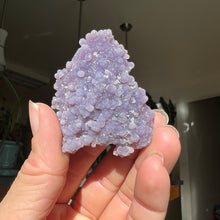 Load image into Gallery viewer, Grape Agate
