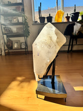 Load image into Gallery viewer, Lithium Quartz Point - Extra Large
