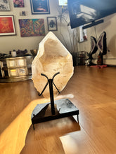 Load image into Gallery viewer, Lithium Quartz Point - Extra Large
